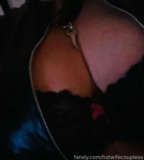 @hotwifecouplesa