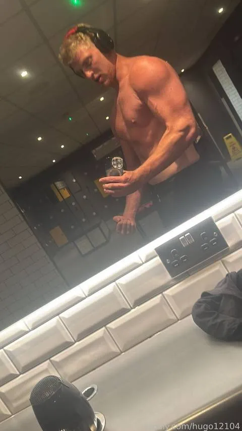 @hugo12104