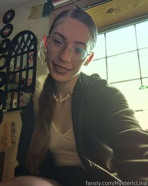 @HystericLina