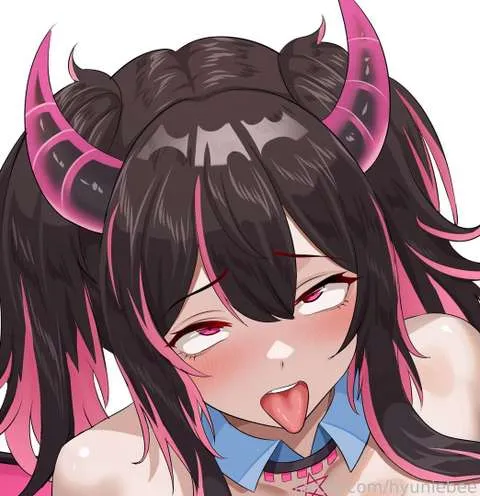 @hyuniebee