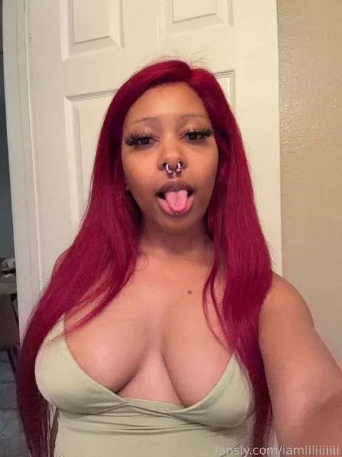 @iamliliiiiiii
