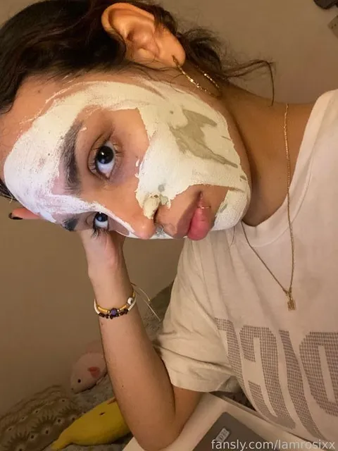 @Iamrosixx
