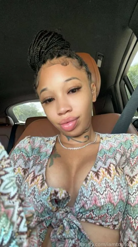 @iamtorifoxx_