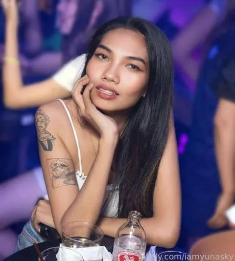 @iamyunasky