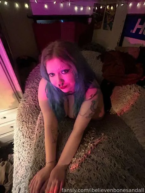 @ibelievenbonesandall