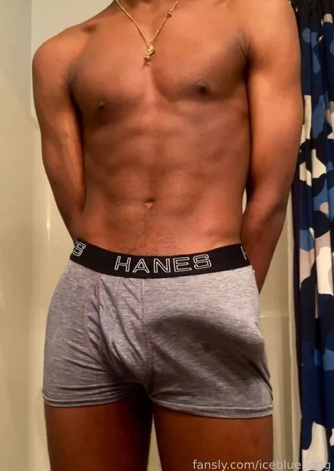 @icebluebong