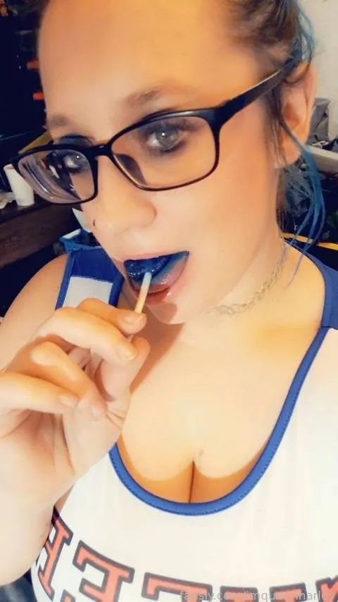 @imqueenharley
