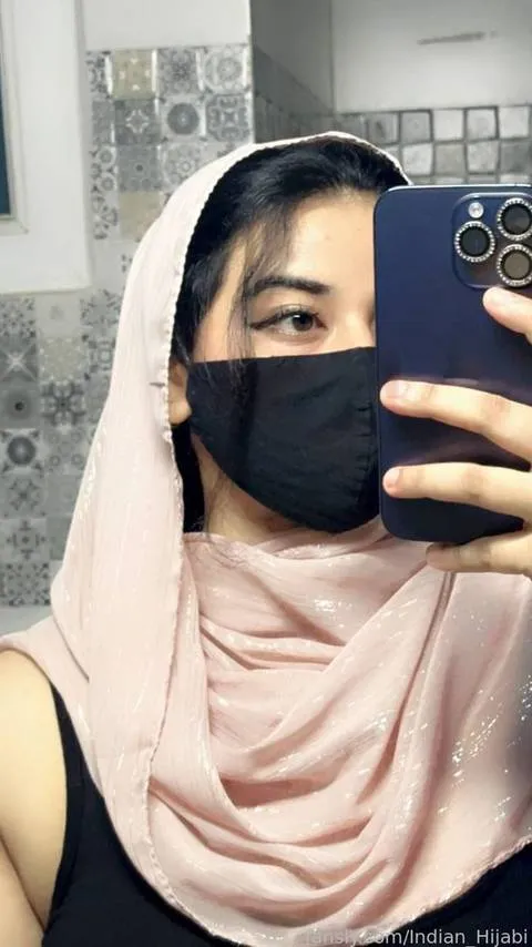 @Indian_Hijabi