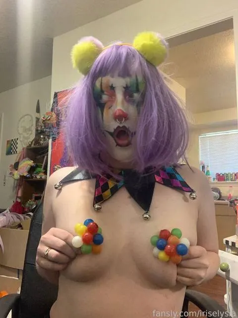 @iriselysia
