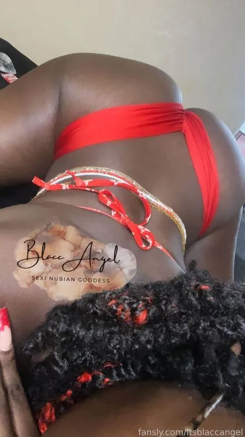 @Itsblaccangel