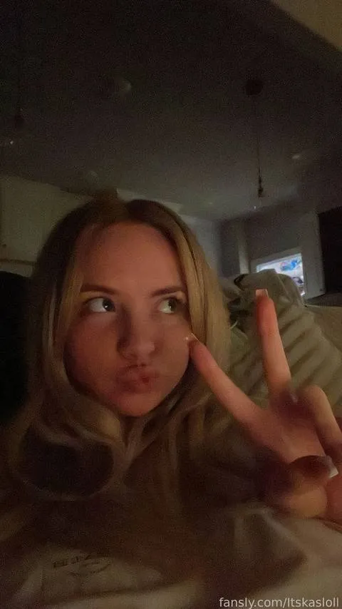 @Itskasloll