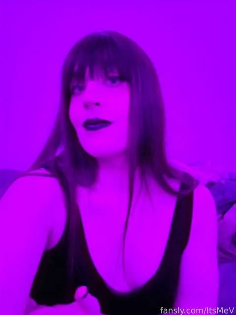 @ItsMeV