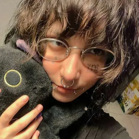 @itzel2002