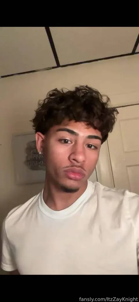 @ItzZayKnight