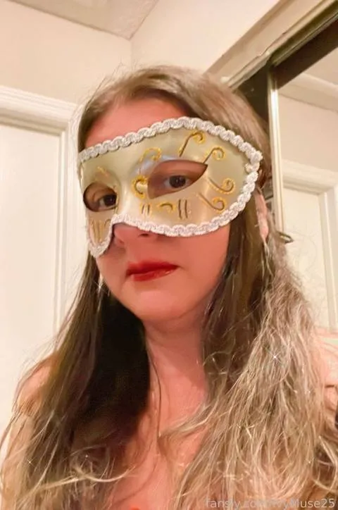 @IvyMuse25