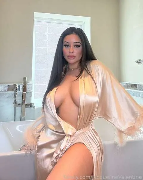 @JacquelineValentine
