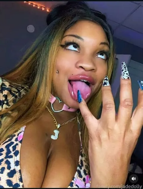 @jadedolly