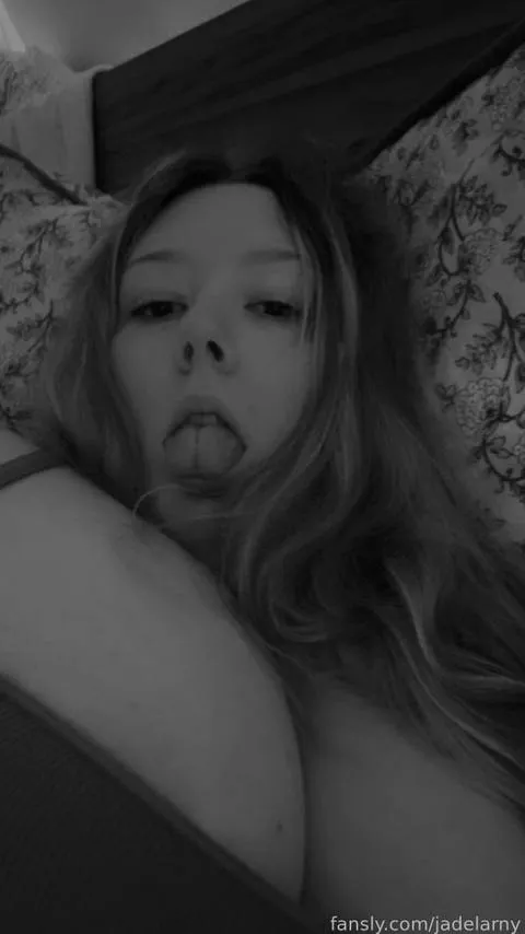 @jadelarny