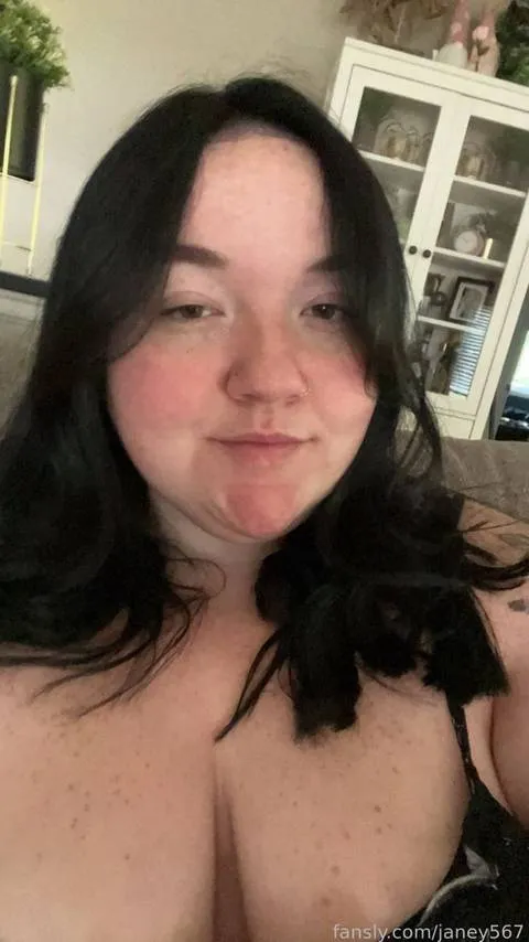 @janey567
