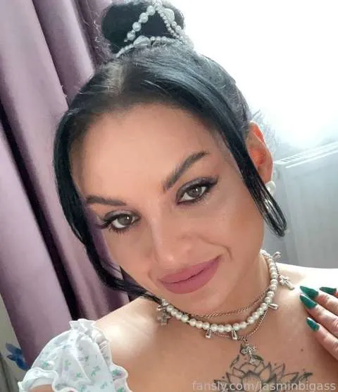 @jasminbigass