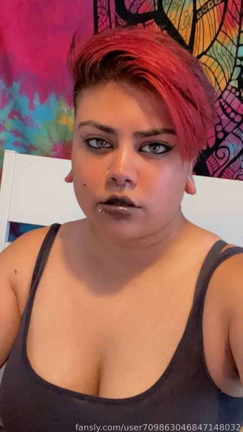 @JasmineDevine