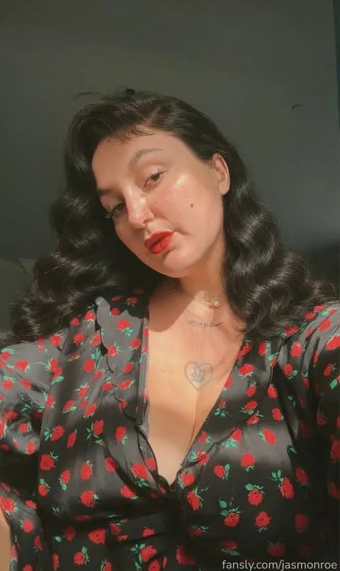 @jasmonroe