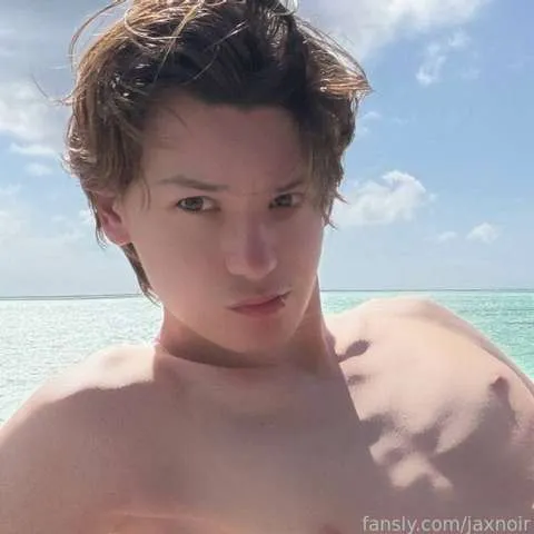@jaxnoir