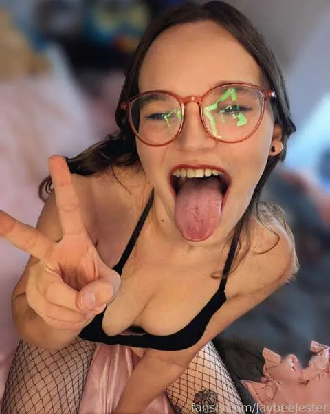 @JaybeeJester
