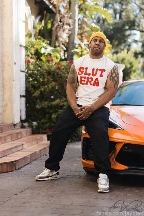 @Jayblak