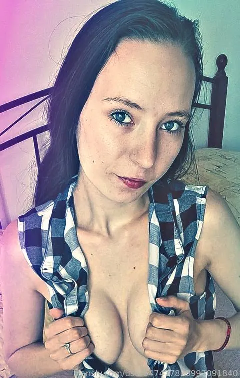 @jennifertinyjohnson
