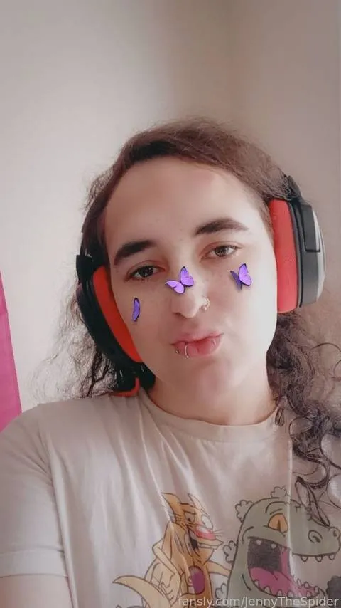@JennyTheSpider
