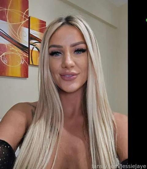 @JessieJaye