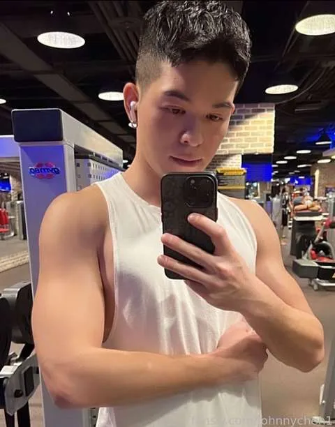 @johnnychen1