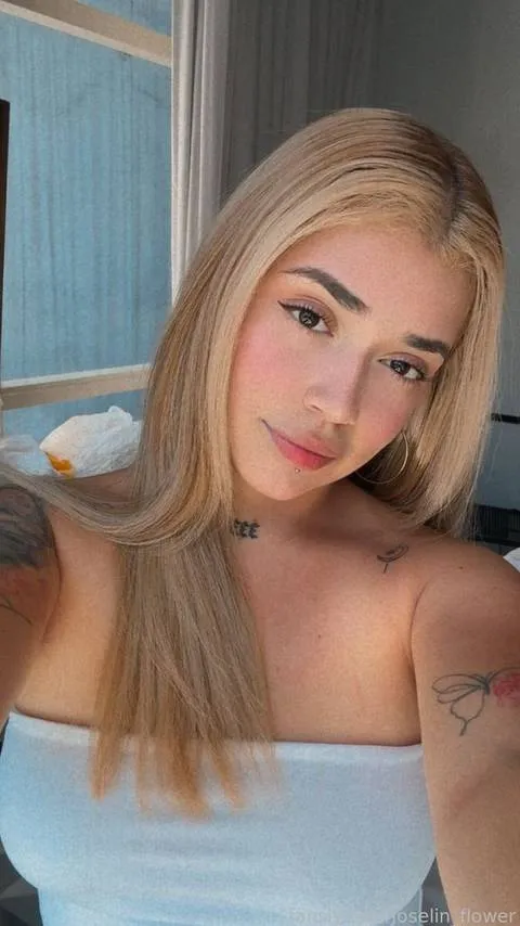 @Joselin_flower