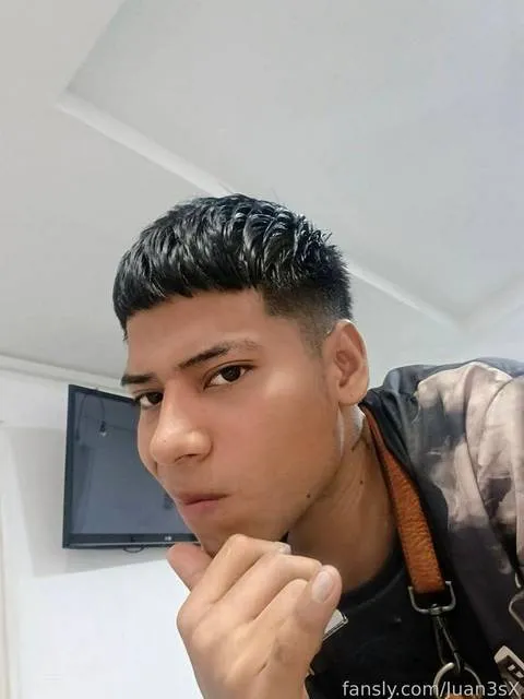 @Juan3sX