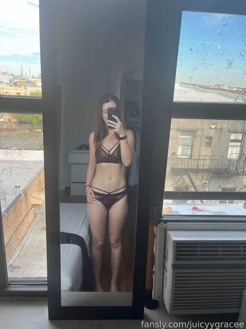 @juicyygracee