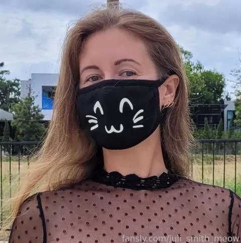 @juli_smith_meow