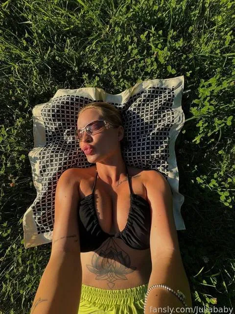 @Juliababy