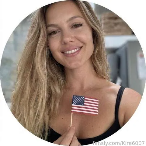 @JulyBlondy8