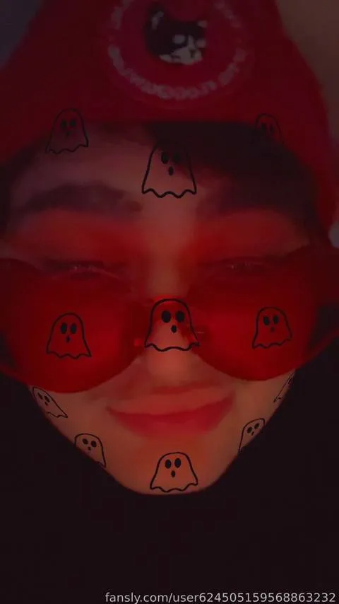 @Junosmells