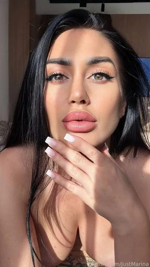 @JustMarina