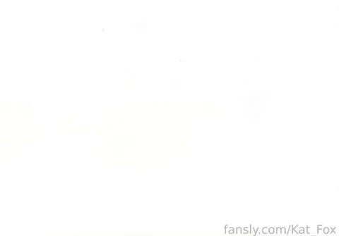 @Kat_Fox