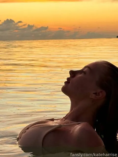 @kateharrise