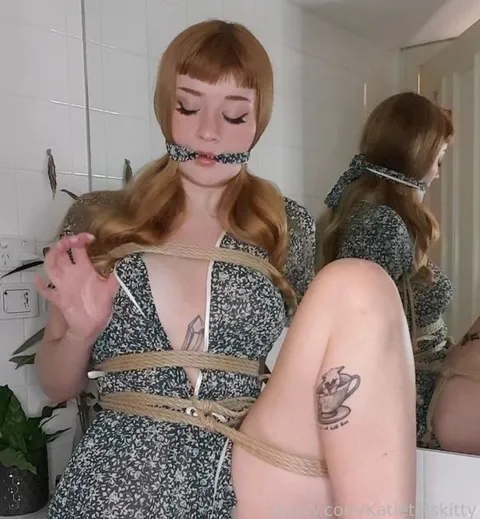 @Katietieskitty