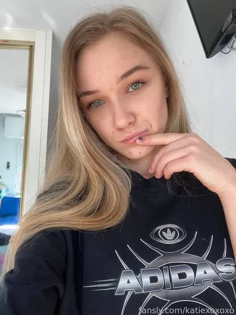 @katiexoxoxo