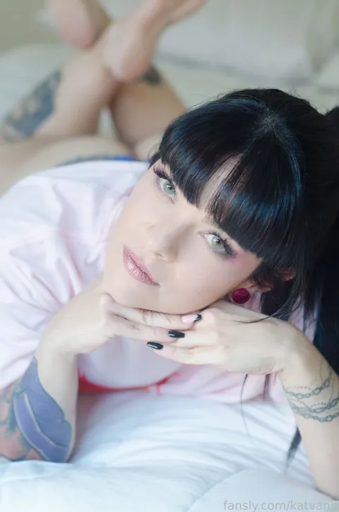 @katvans