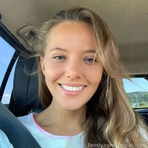@katyaclover
