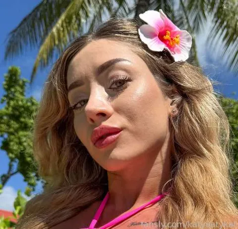 @katyvatykat