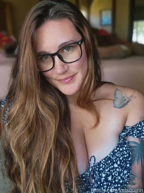 @kelsquinn