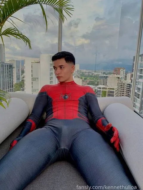 @kennethulloa__